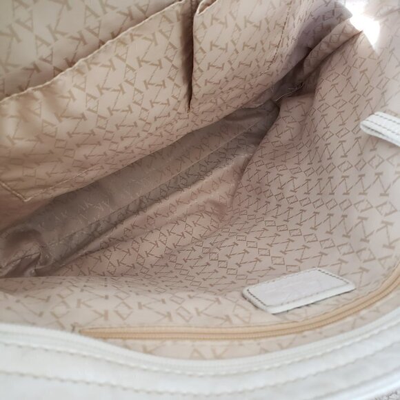 Vintage Anne Klein Cream Leather Studded Tote Bag With Shoulder Strap - Picture 9 of 15